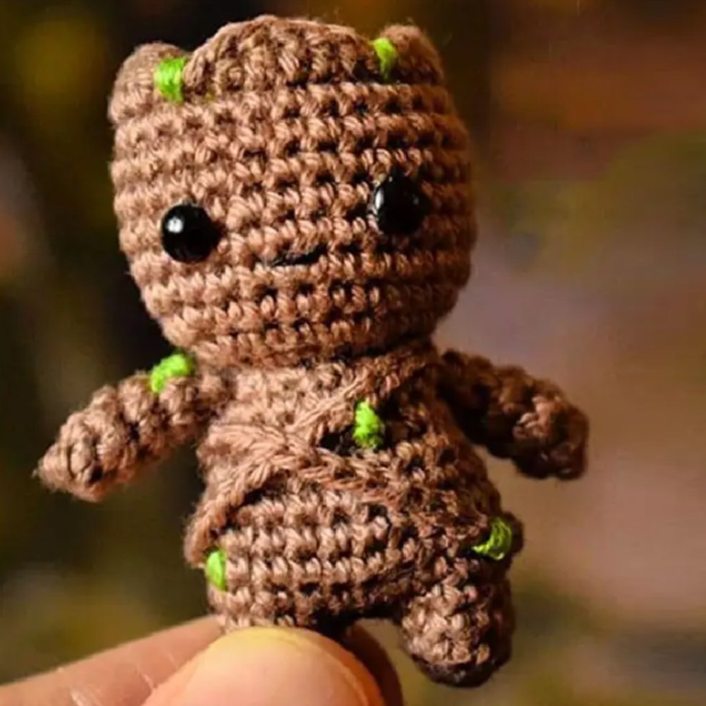 Baby Groot Amigurumi Pattern: Crochet Your Own Little Guardian